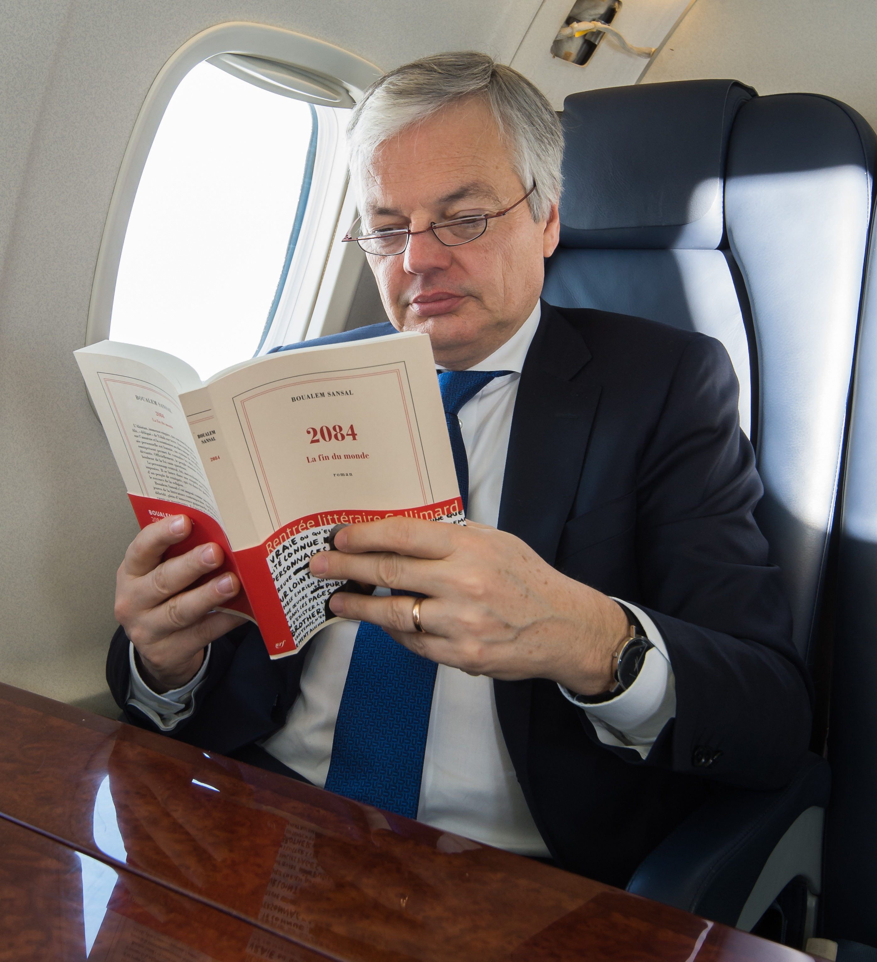 Didier Reynders reading Boualem Sansal’s “2084: la fin du monde” – Get Didier Reynders reading Boualem Sansal’s “2084: la fin du monde” – Get